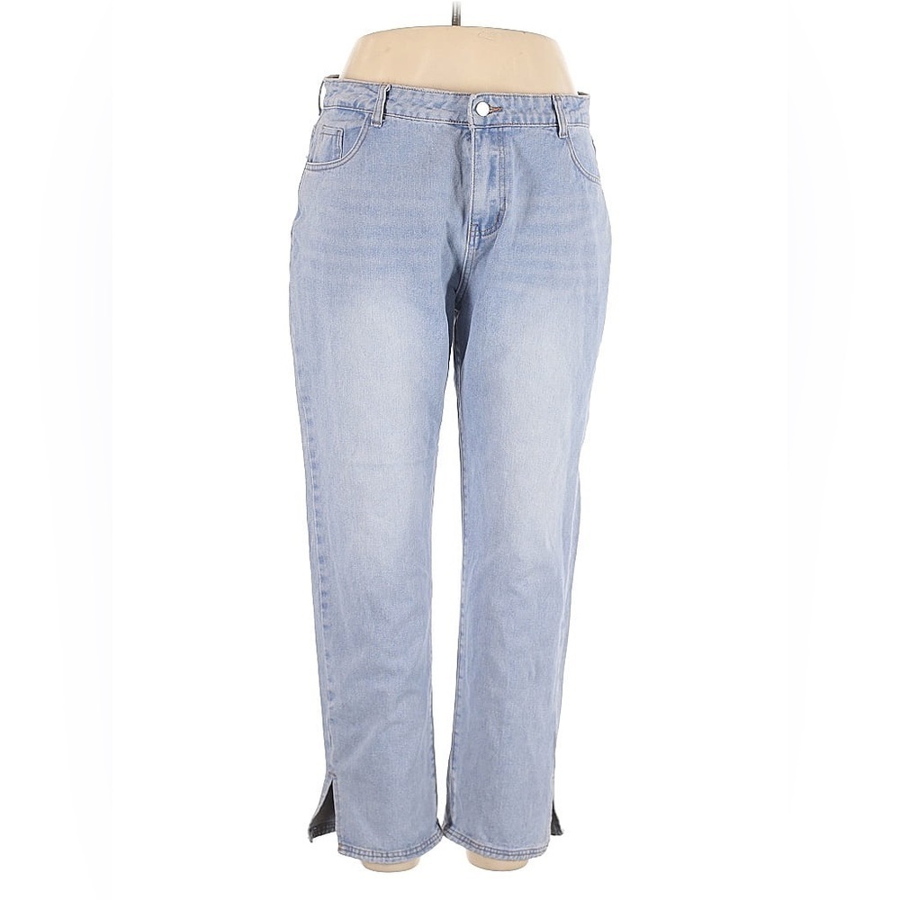 Light Wash Boyfriend Jeans